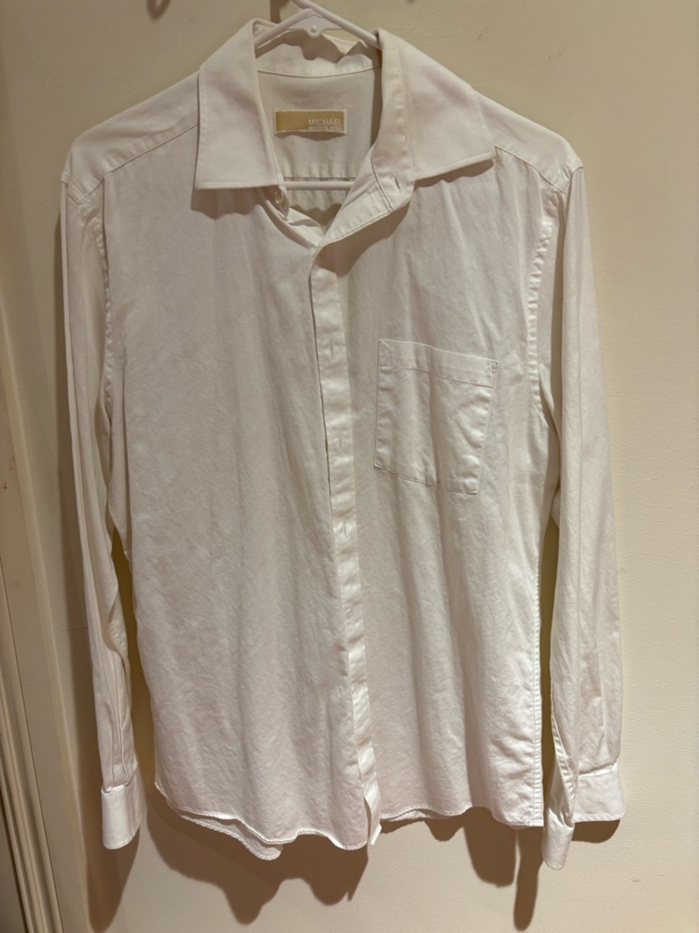 Michael Kors Men’s Classic White Button-Down Shirt